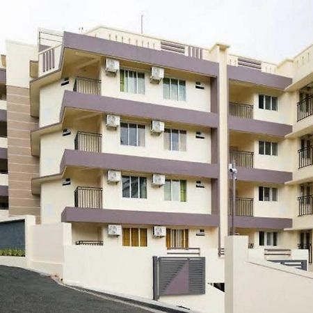 Ruby Hotel Apartments Kochi Екстер'єр фото