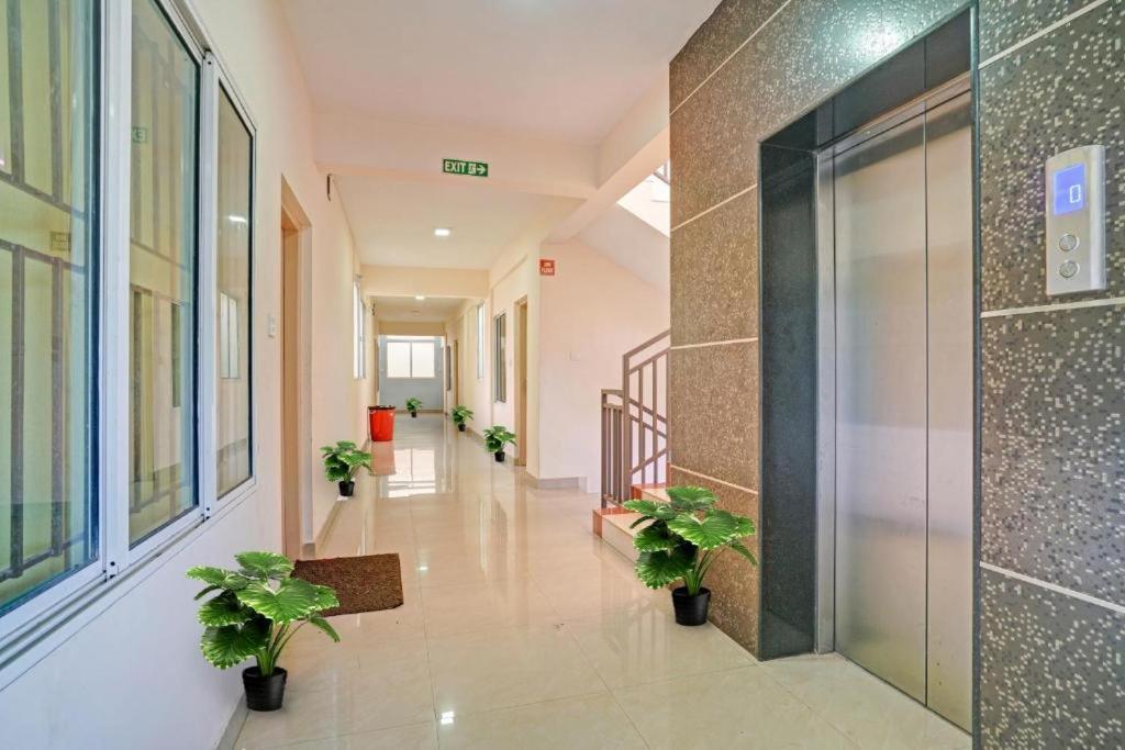 Ruby Hotel Apartments Kochi Екстер'єр фото